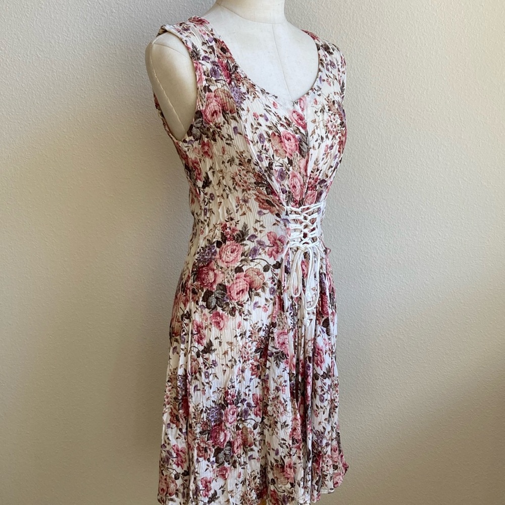 Vintage 90s Nostalgia Corset Lace up floral crinkle mini dress